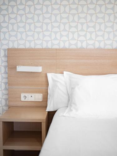 Aparthotel Solifemar - image 2