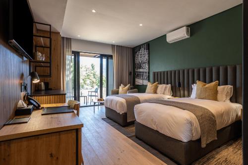 hotel photo