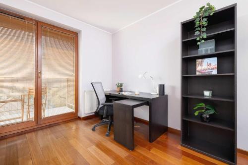 Exceptional Apartment with Balcony by Noclegi Renters, Cracovia (foto 9)