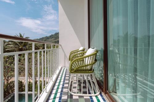 room detail thumbnail 1