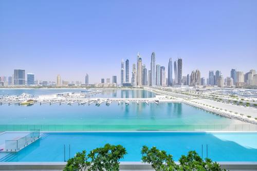 2 BR Apartment - Beach & Marina View, Dubai (photo 4)
