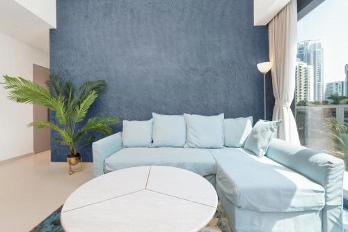 HomesGetaway -Lavish 1BR in ACT One Downtown Dubai - image 13