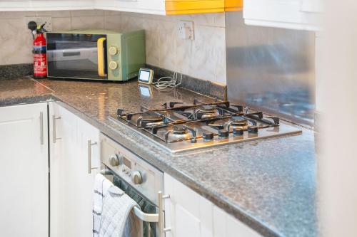 NEW! 4BR in Stafford Place NEW! 4BR in Stafford Place