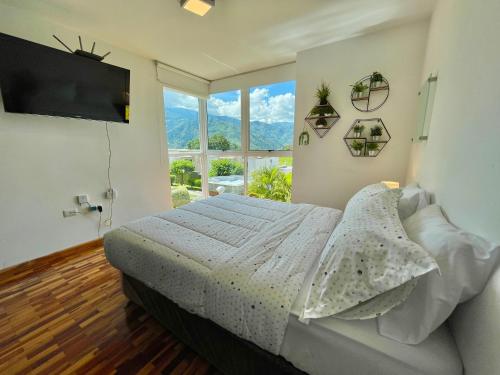 Disfruta de las montañas de Merida (Disfruta de las montanas de Merida) in 메리다