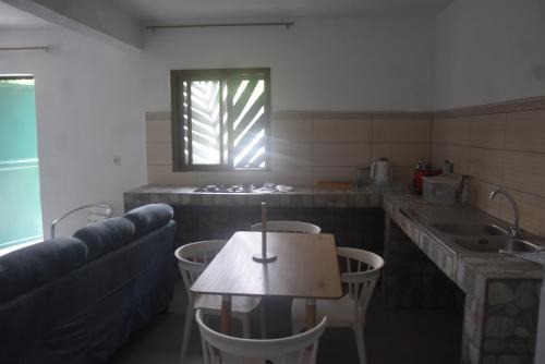 MAKAZI Haoutoungou in 치코니