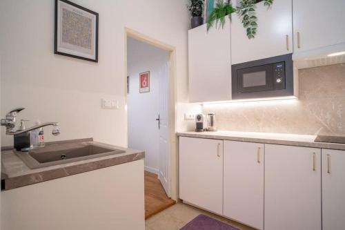 Old town apartment 5
