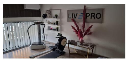 LivePro, Lárnaca (foto 5)