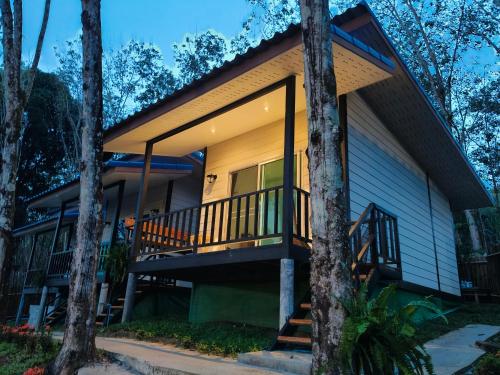 Mook sty Daw Bungalow  in 穆克島