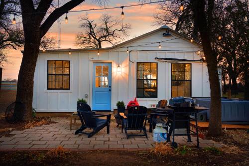 Riverview Ranch - Hot Tub Fire Pit & More in Stonewall, USA