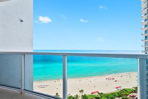 Trump International Deluxe 2 Queen Bed Ocean Front in Sunny Isles Beach, USA