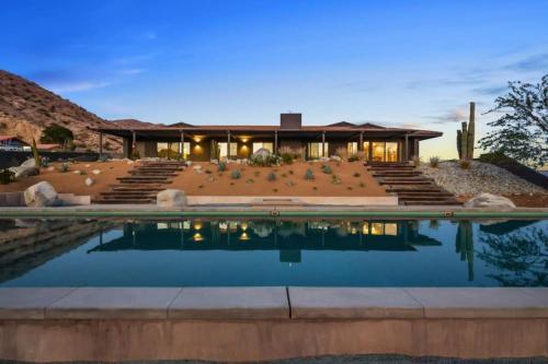 483 Brand New Luxury Oasis- amazing pool in Desert Hot Springs, USA