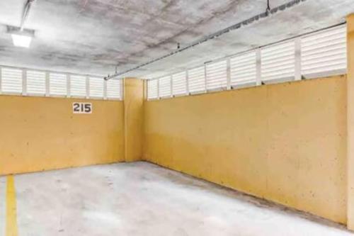 Downtown Tybee-Brass Rail-3 bed-2 covered parking Downtown Tybee-Brass Rail-3 bed-2 covered parking