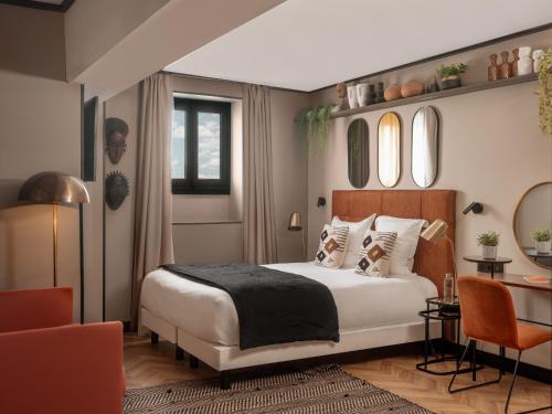 room detail thumbnail 0