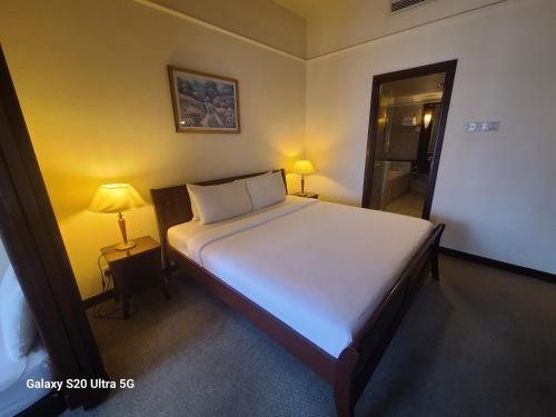 Premier CityView Times Square Apartment KL - image 5