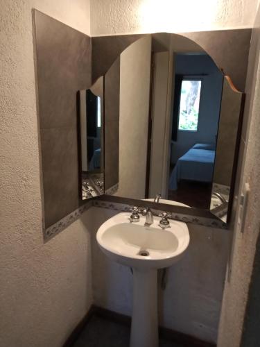 Casa con piscina en entorno muy verde in La Bolsa