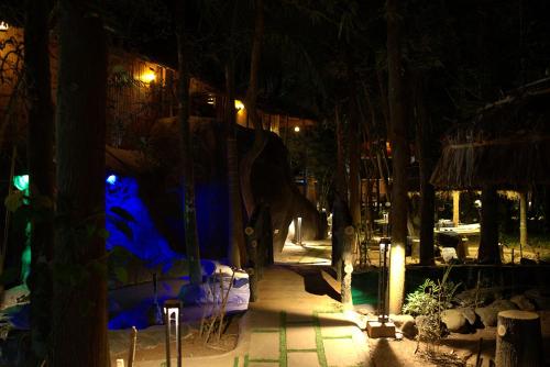 Mystery Maze Resort and Spa  in Kattikkulam