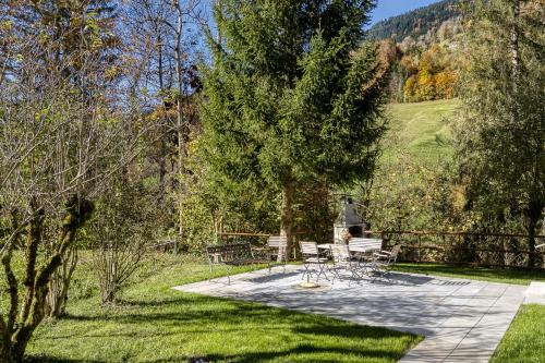 Hotelli välisilme, Berghaus Lutzklang in Sonntag