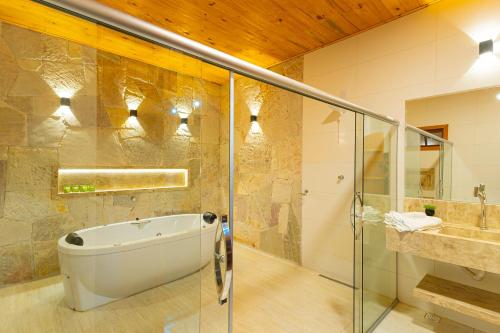 Pousada Cachoeira Paraiso in Pirenopolis