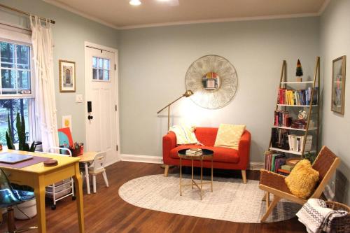 Oldfield Escape in Decatur, USA