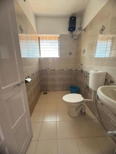 One-Bedroom Apartment image 1
