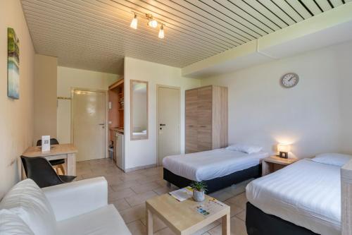 Condo Gardens Brussels, Брюссель (фото 11)