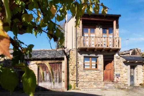 La Casa De Anta gîte à louer Lagarejos de la Carballeda