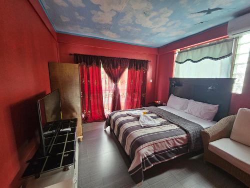 The Jungle Escape Apartment 02 in ฌาลูสล์