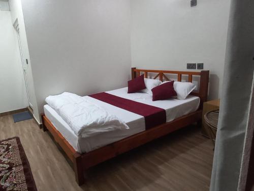Double Room with Mountain View image 4