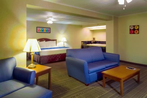 Park Inn By Radisson Sharon - image 3