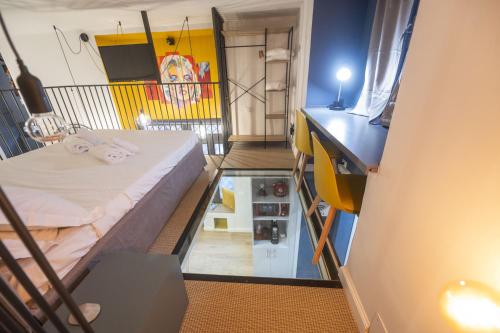 Design and Colorful Loft near Villa Pamphili, Rome (photo 3)