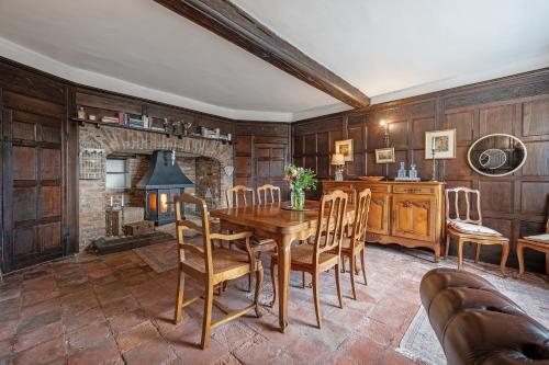 1 The Grange 1 The Grange