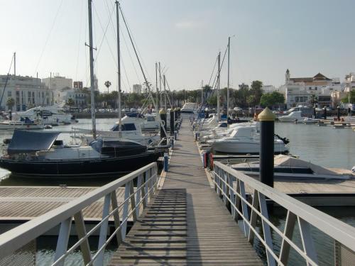 Urbanización Playa Grande Piscina y zonas verdes by Alsol A01-00386