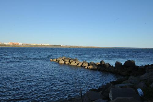 Urbanización Playa Grande Piscina y zonas verdes by Alsol A01-00386