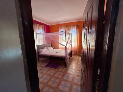 1 double bed