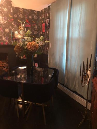 Instalaciones, Susies Place in Thaxted