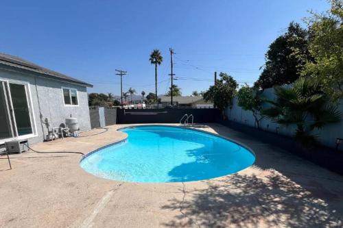 Entire 3-Bedroom House w Pool, Garage, Gated Yard in El Cajon, USA