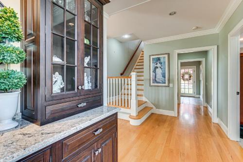 Groton Home Less Than 1 Mi to Beach on Long Island Sound! Groton Home Less Than 1 Mi to Beach on Long Island Sound!