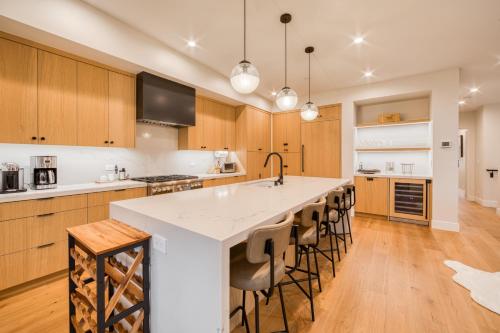 Lightning Run at Palisades - 3 BR 3 BA Condo steps to Palisades Tahoe- Ski Shuttle, Olympic Valley (foto 7)