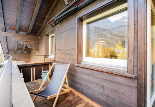 Unique Penthouse with Gallery and Mountain View in Kandersteg