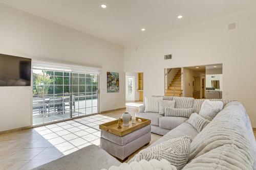 Private Pool and Hot Tub Cathedral City Getaway! Private Pool and Hot Tub Cathedral City Getaway!