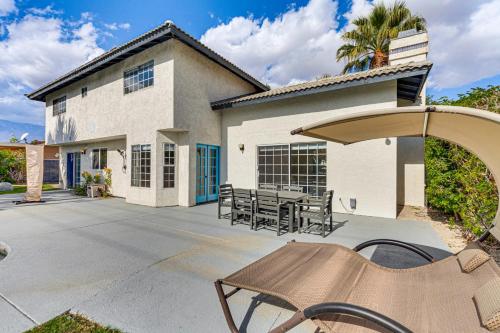 Private Pool and Hot Tub Cathedral City Getaway! Private Pool and Hot Tub Cathedral City Getaway!