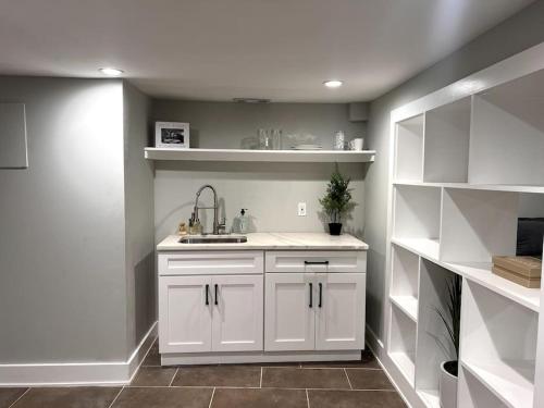 New Cozy APT in DC near Downtown in Washington, USA