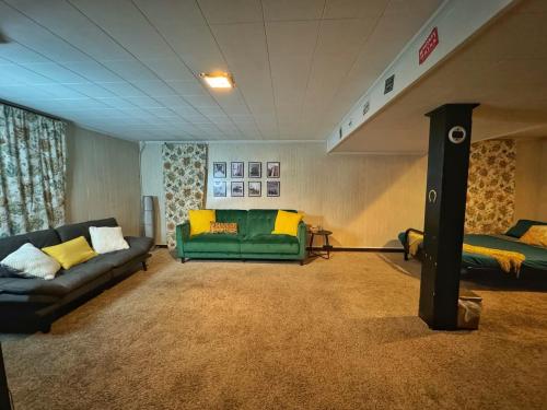Schillhaus Lvl 1 in Louisville, USA
