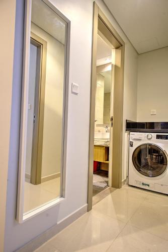 Elegant 1-BR Near Burj Khalifa, Dubaï (photo 9)