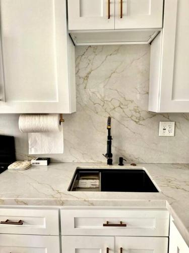 New Private Villa By Beverly Hills and The Grove Spacious 2 Story Unit in the Best Part of LA, Los Angeles (photo 4)