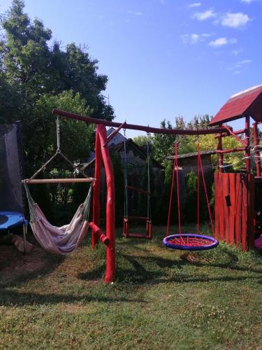 A szálláshely kívülről, Ezo Apartmanház Balatonberény (Ezo Apartmanhaz Balatonbereny) in Balatonberény