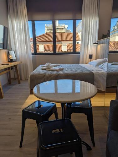 Triple A - Psiri Fruit Market Artistic Studios - FREE Parking, Athens