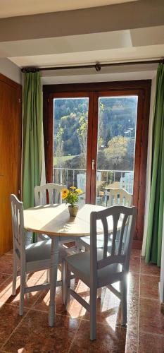 設施, 博內特公寓 (Apartaments Bonet) in 帕爾