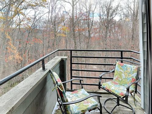 A Tennessee Joy 1 Bedroom Indoor Pool WiFi Fireplace Sleeps 2 - image 6