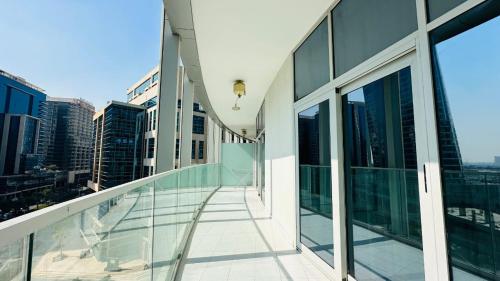 GLOBALSTAY. DAMAC Majestine Apartments - image 11